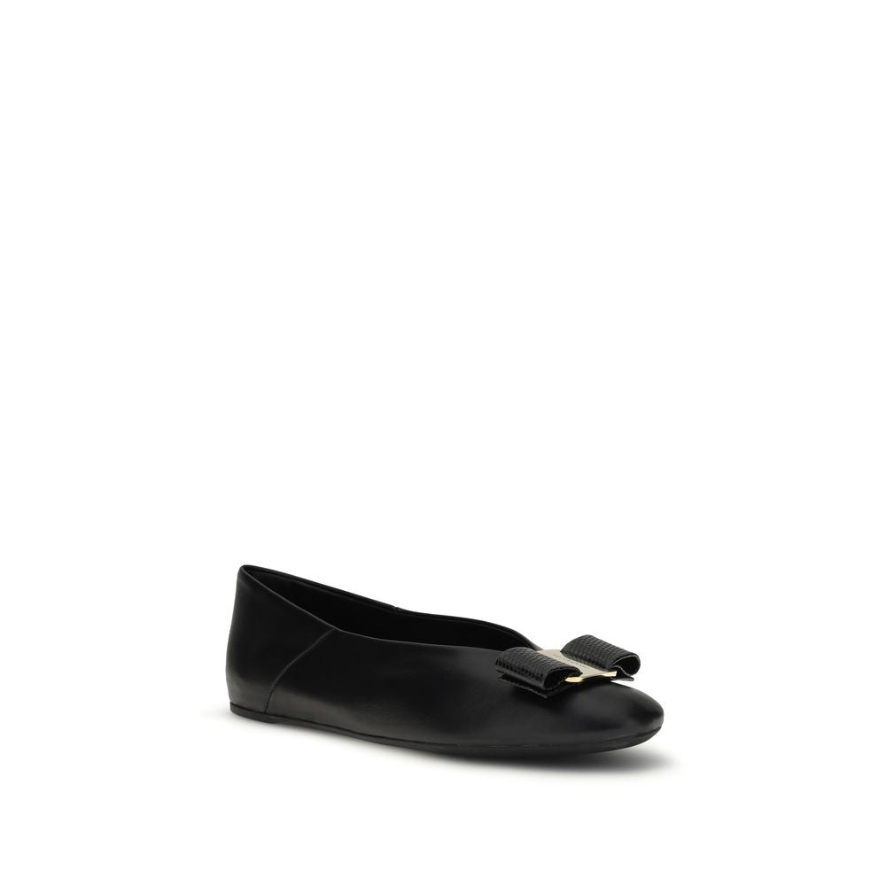 Ferragamo Black Calf Leather Bos Taurus Ballet Flats