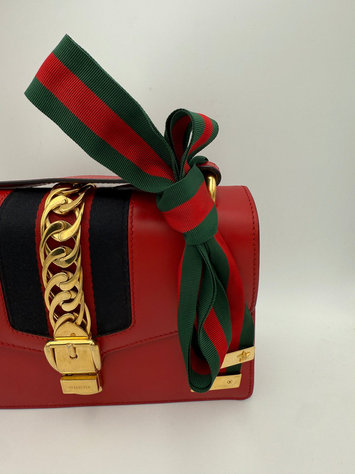 Gucci GUCCI SYLVIE Red Handbag