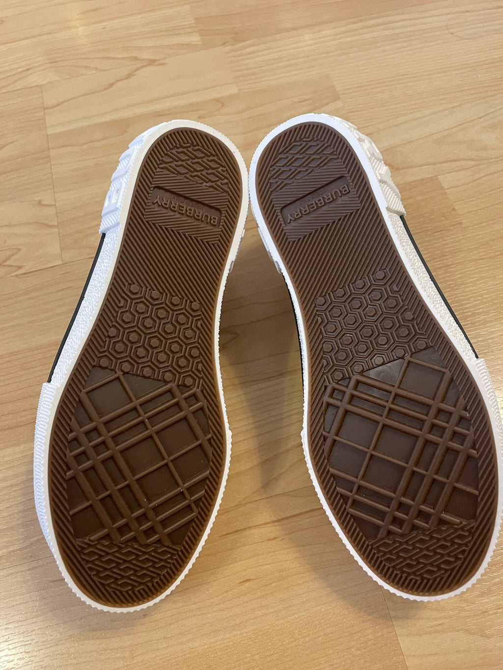 Burberry Sneakers
