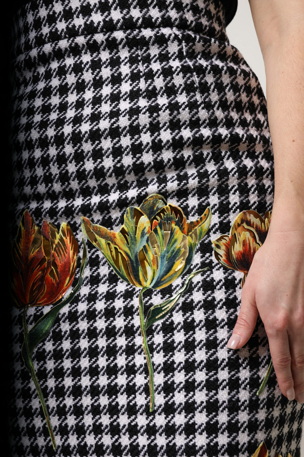Dolce & Gabbana Multicolor Floral Print High Waist Pencil Cut Skirt