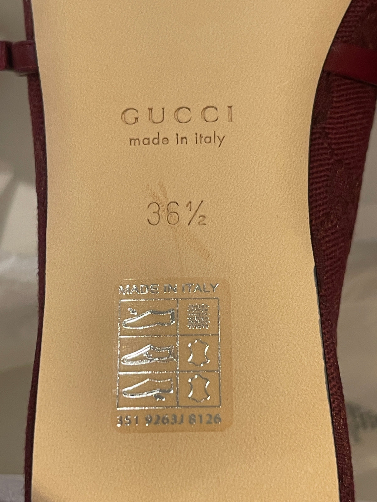 Gucci Ballet Flats in Ancora Red