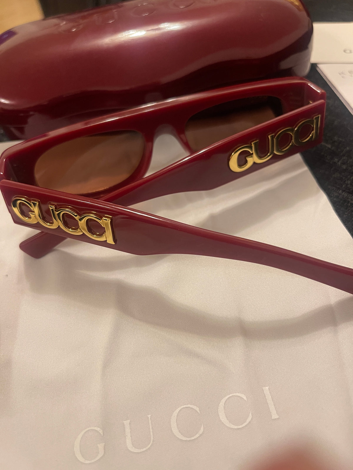 Gucci sunglasses in Ancora red