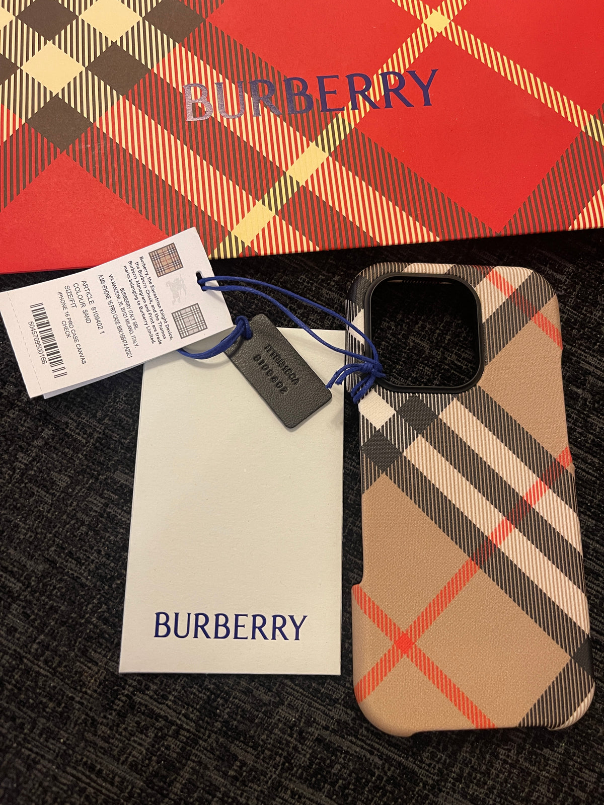 Burberry IPhone 16 Pro case