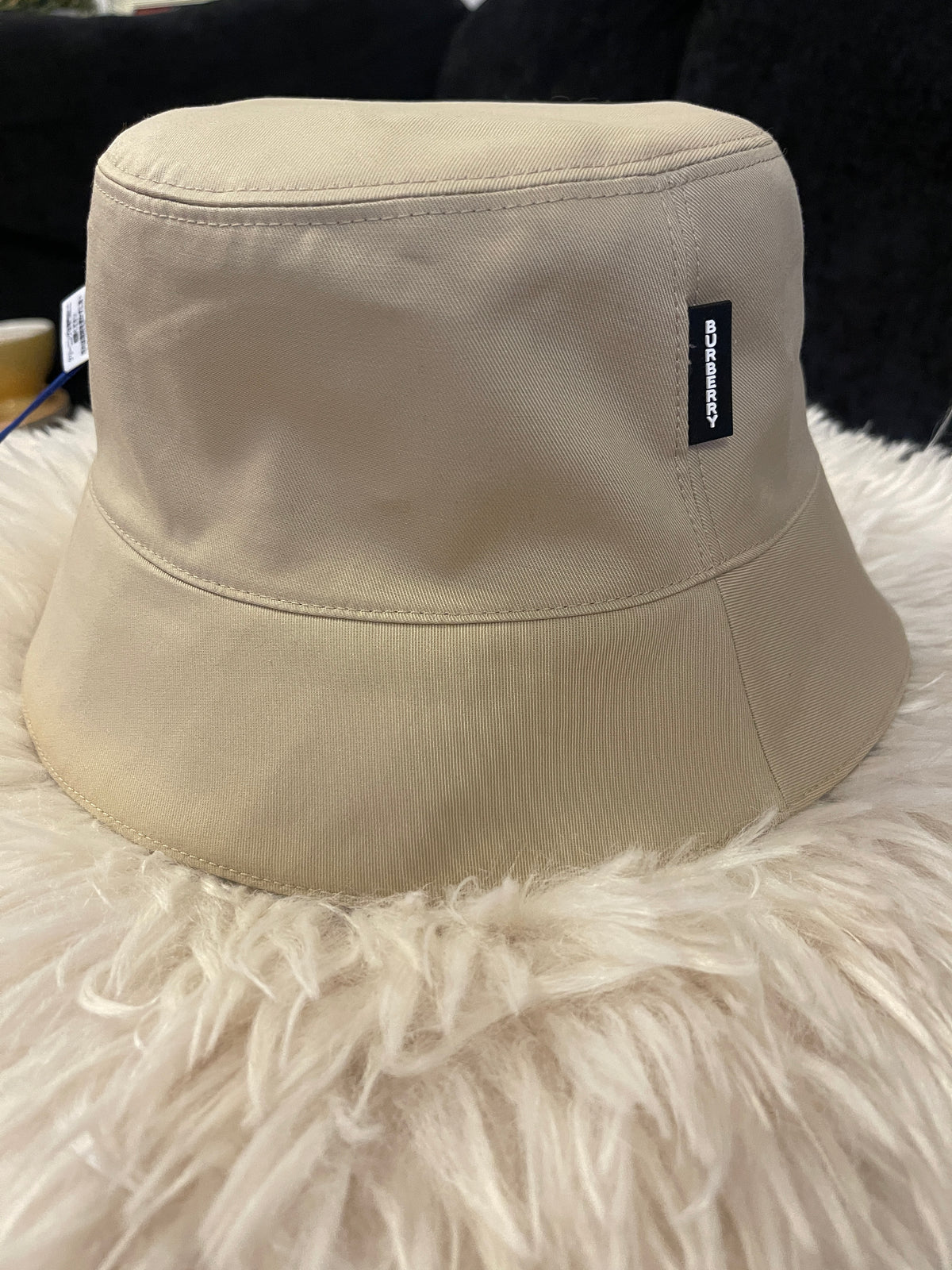 Burberry Reversible bucket hat