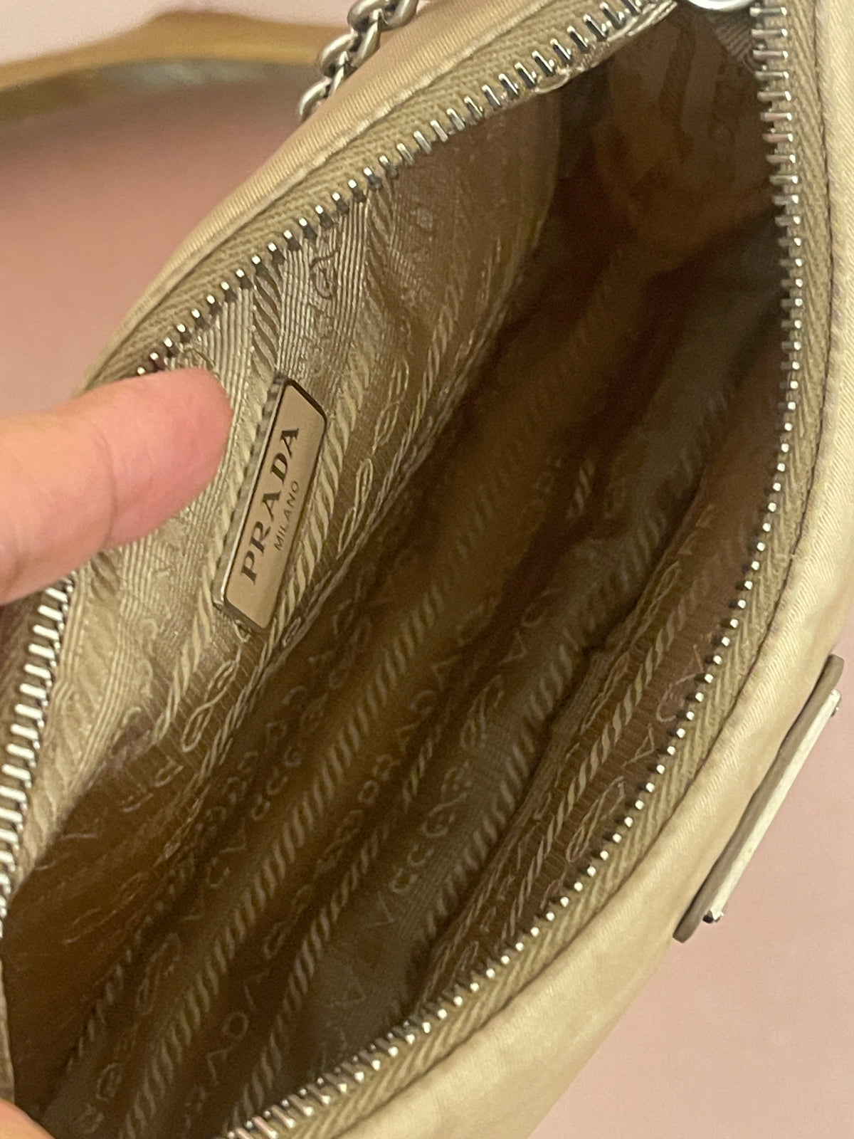 Prada Re-Edition 2005 cloth crossbody bag